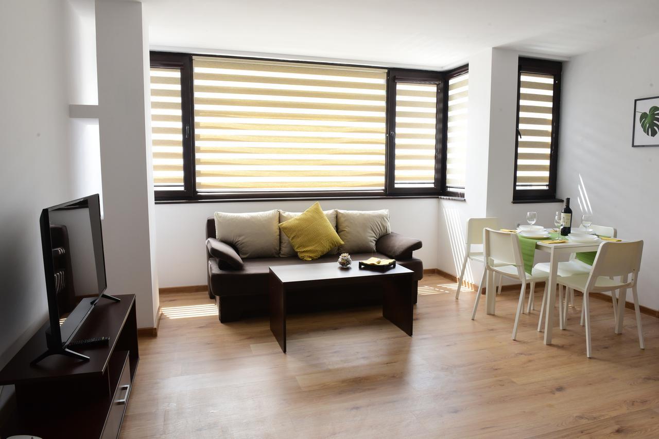 Hotel Active Apartments Targovishte  Exterior photo